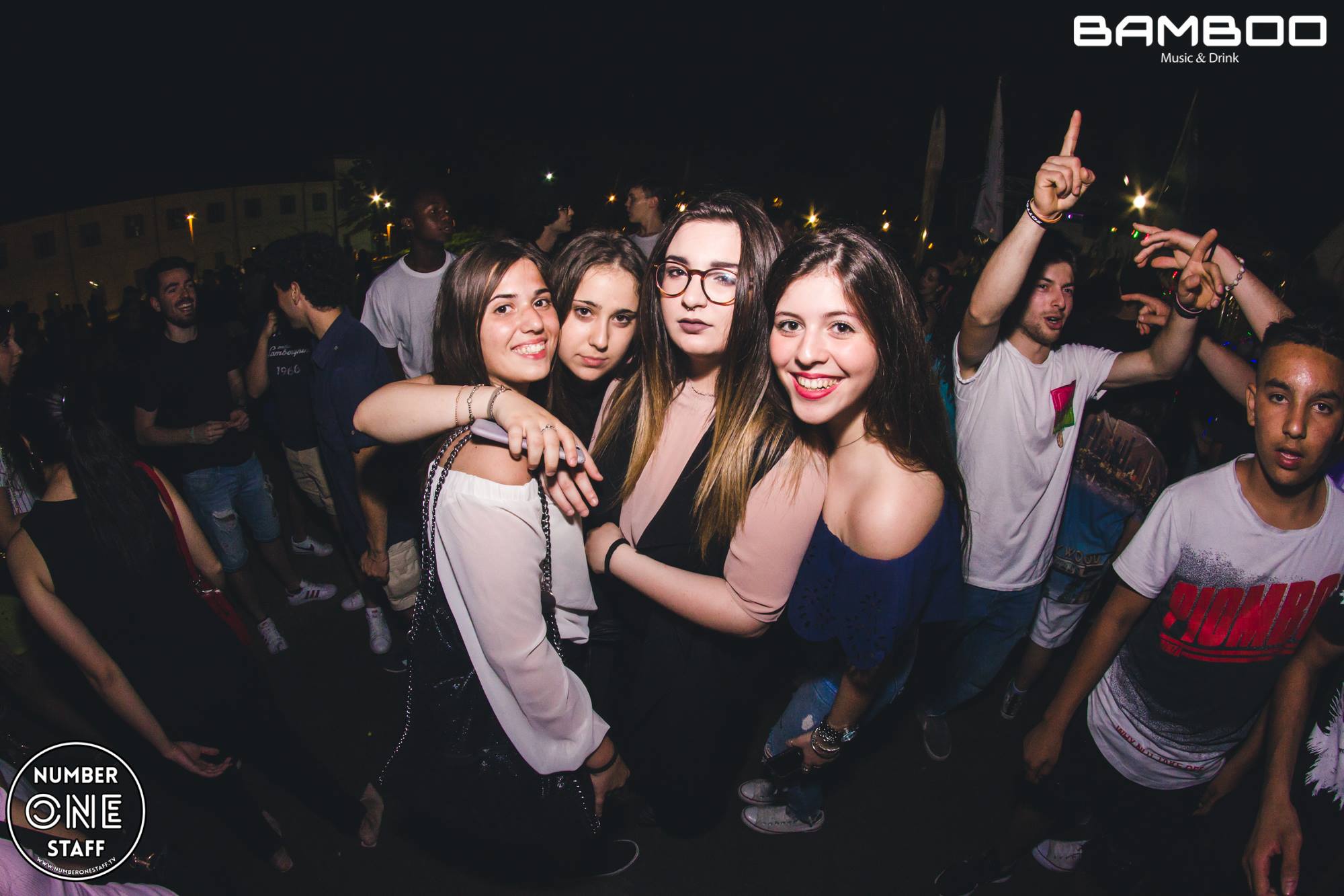 Bamboo estivo 2018 by Number One Staff